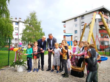 igrala prijateljev trg
